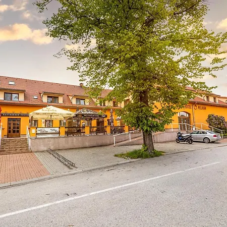 Gasthof Relax Pelikan Hluboká nad Vltavou