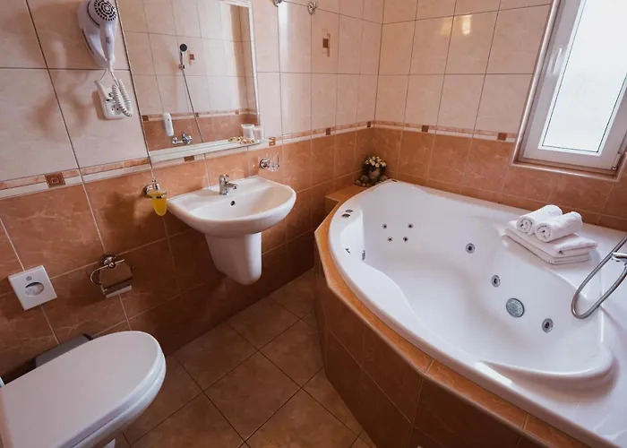 Relax Pelikan Гостевой дом 4*